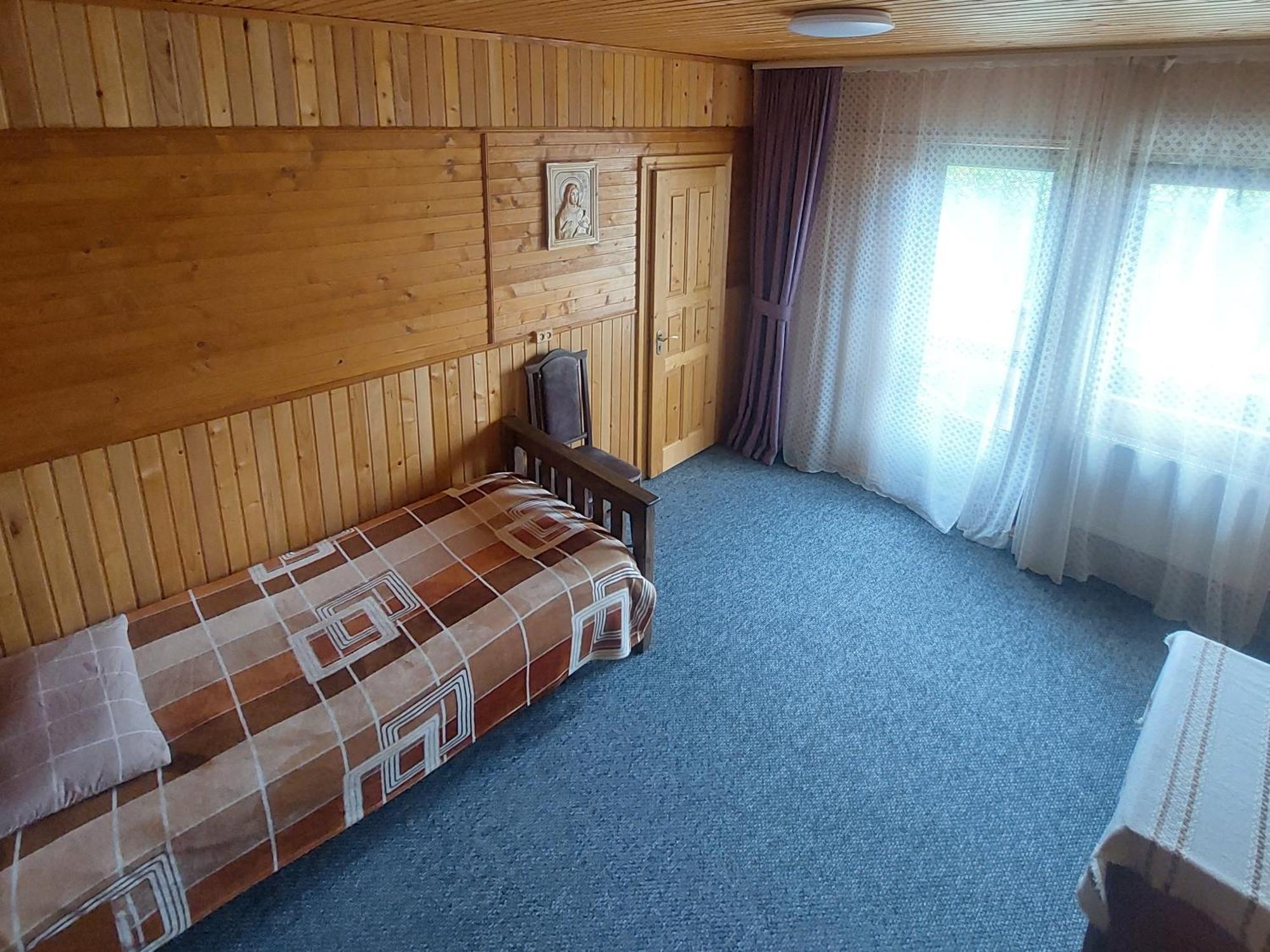 Villa Gold Yaremche Room photo